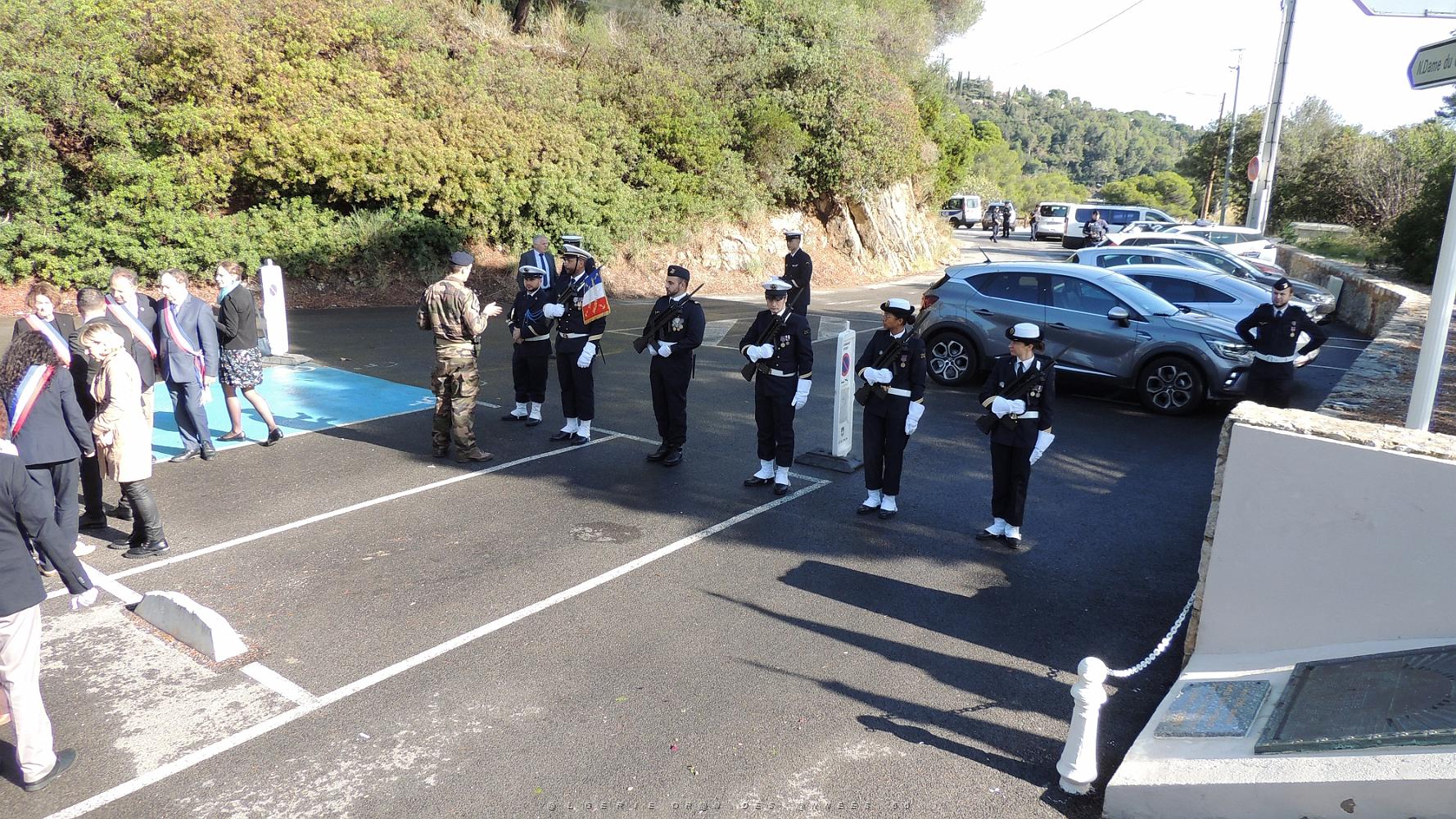 2022 11 01 TOULON HOMMAGE AUX MORTS POUR LA FRANCE CIVILS ET MILITAIRES (106).jpg